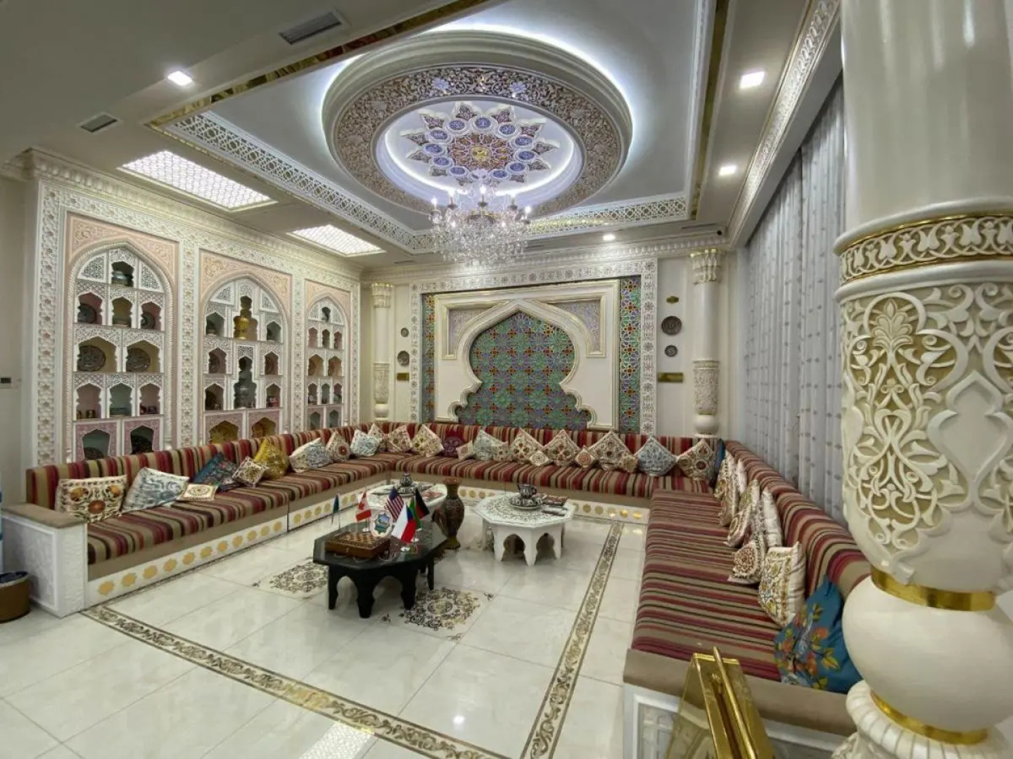 Akhsikent Hotel