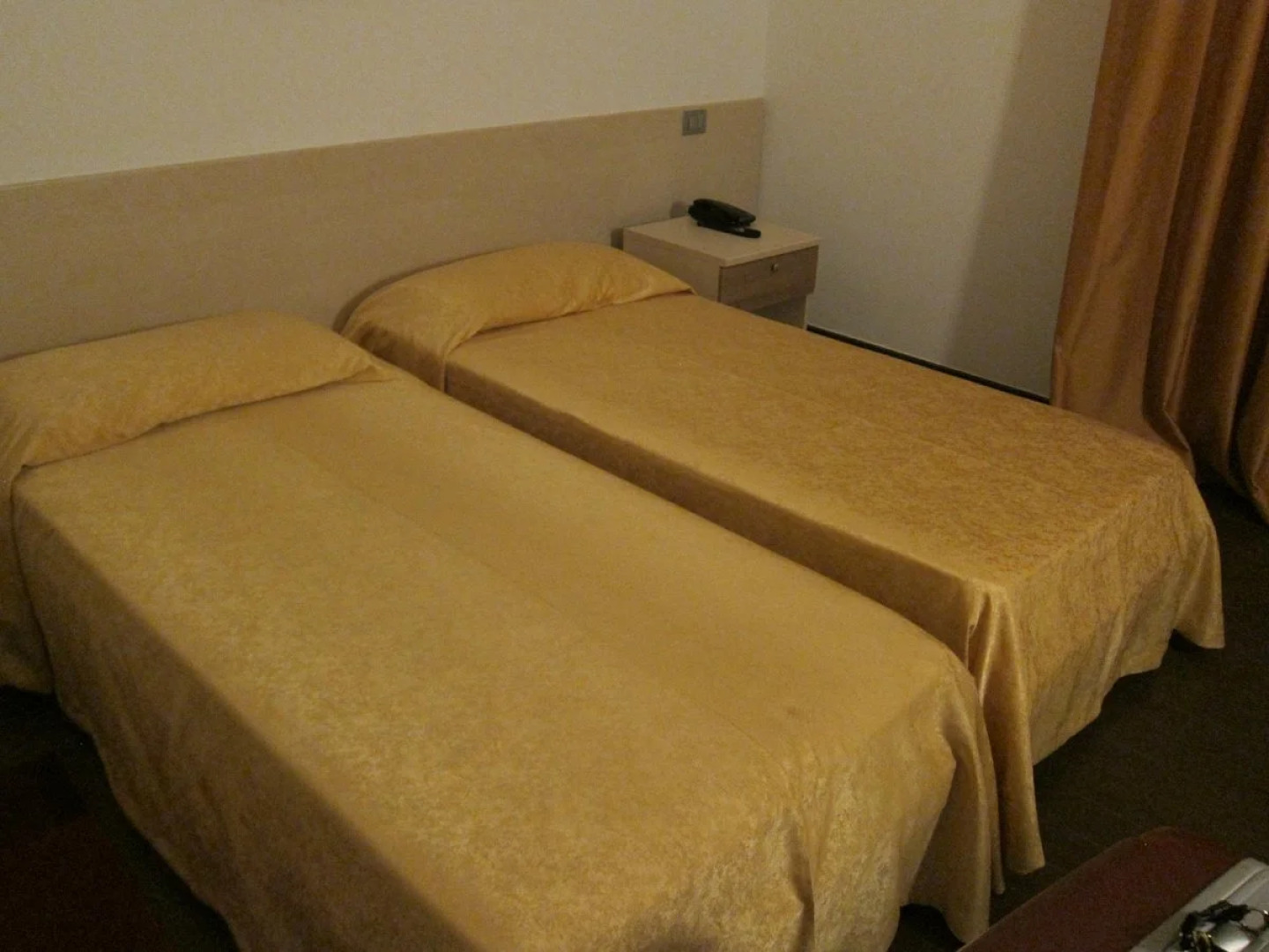 Отель His Majesty