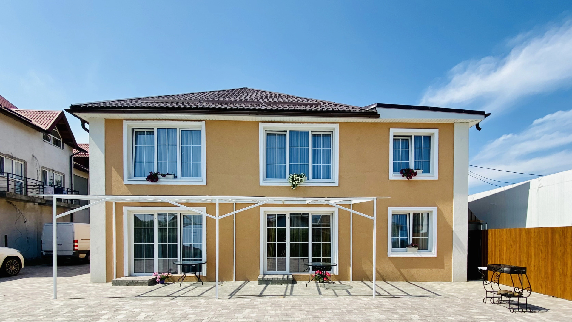 Меблированные комнаты ApartMari Villa Leo