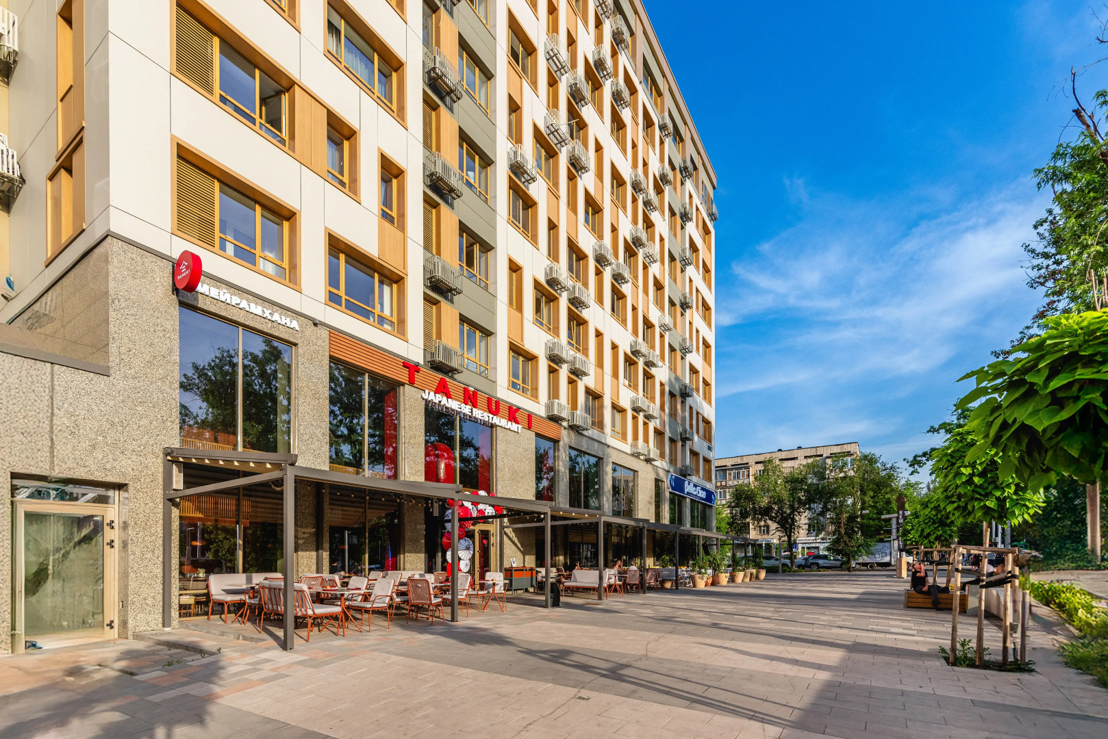 Апартаменты Уютная студия Фисташка в сердце города (170)