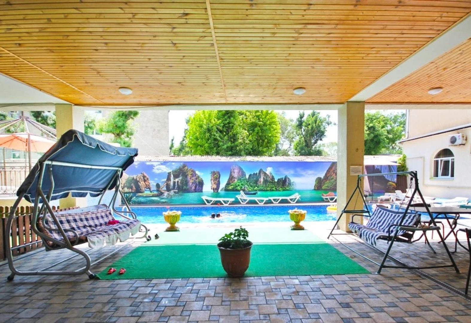 Отель Атриум