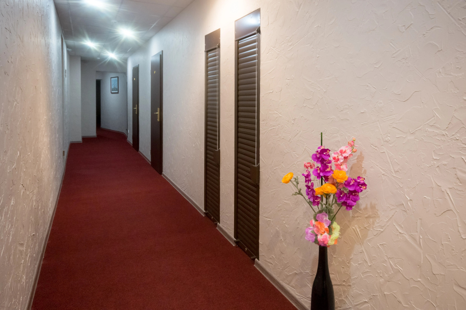 Отель Велес