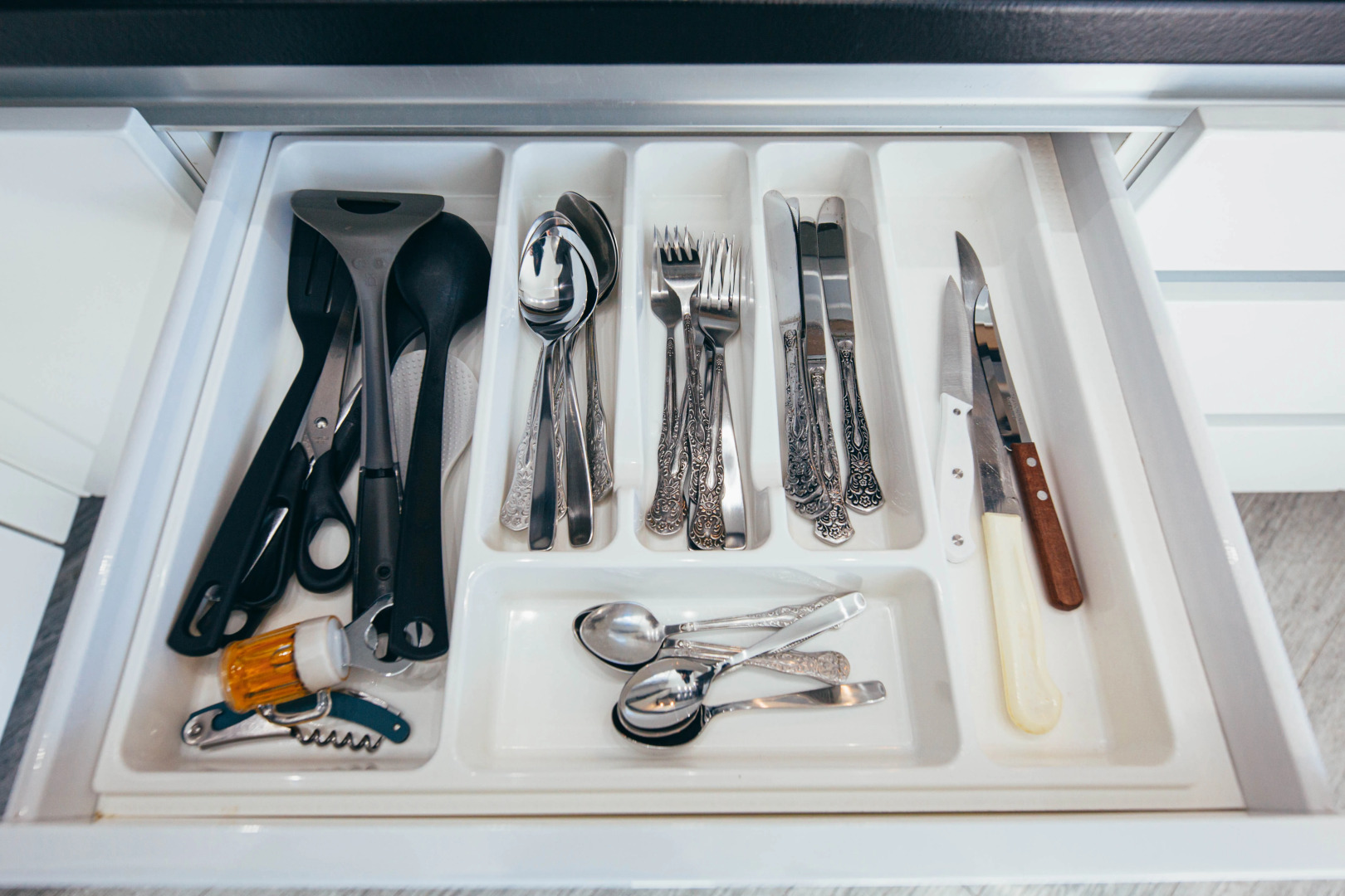 Апартаменты День и Ночь на Согласия