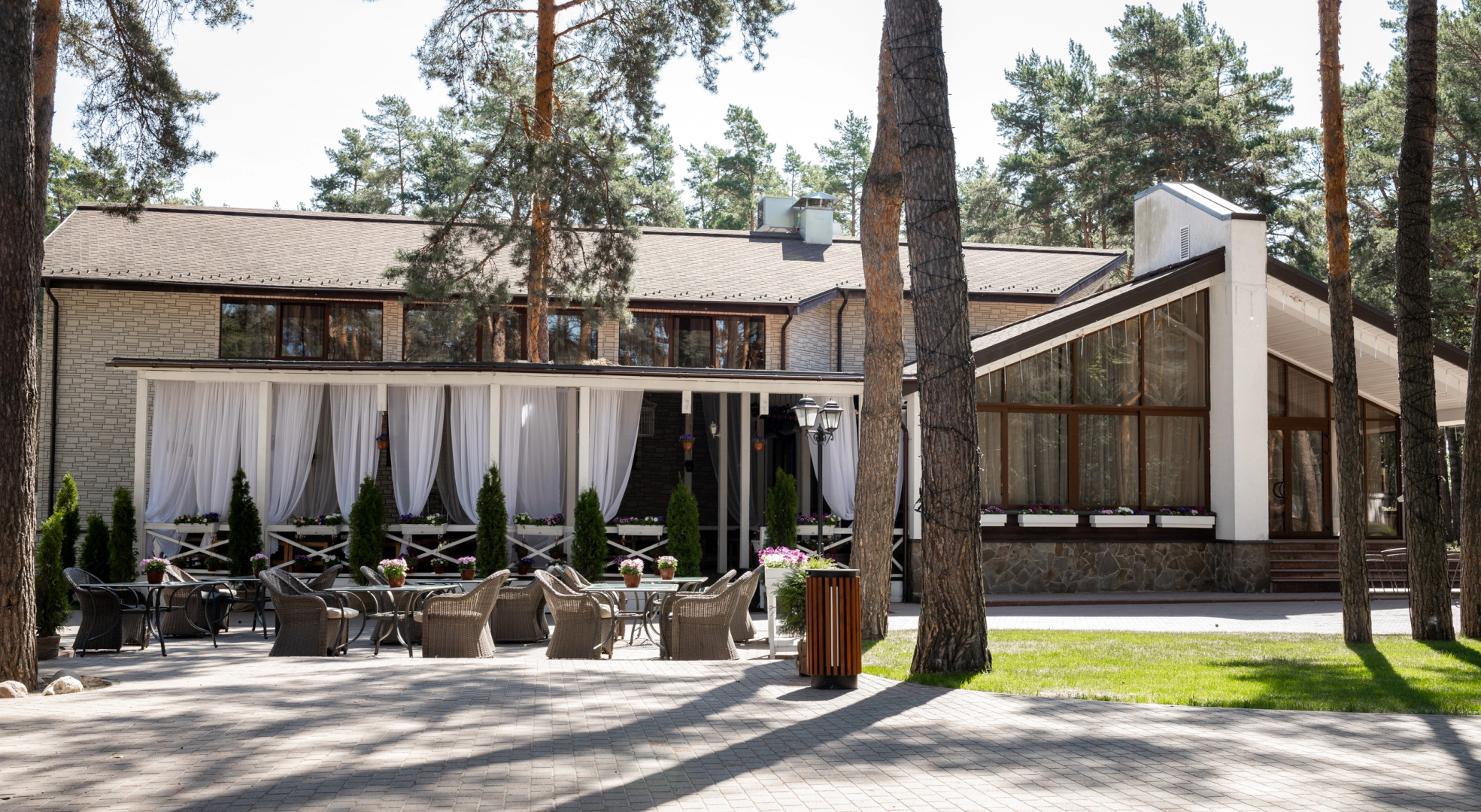 Парк Отель Русский