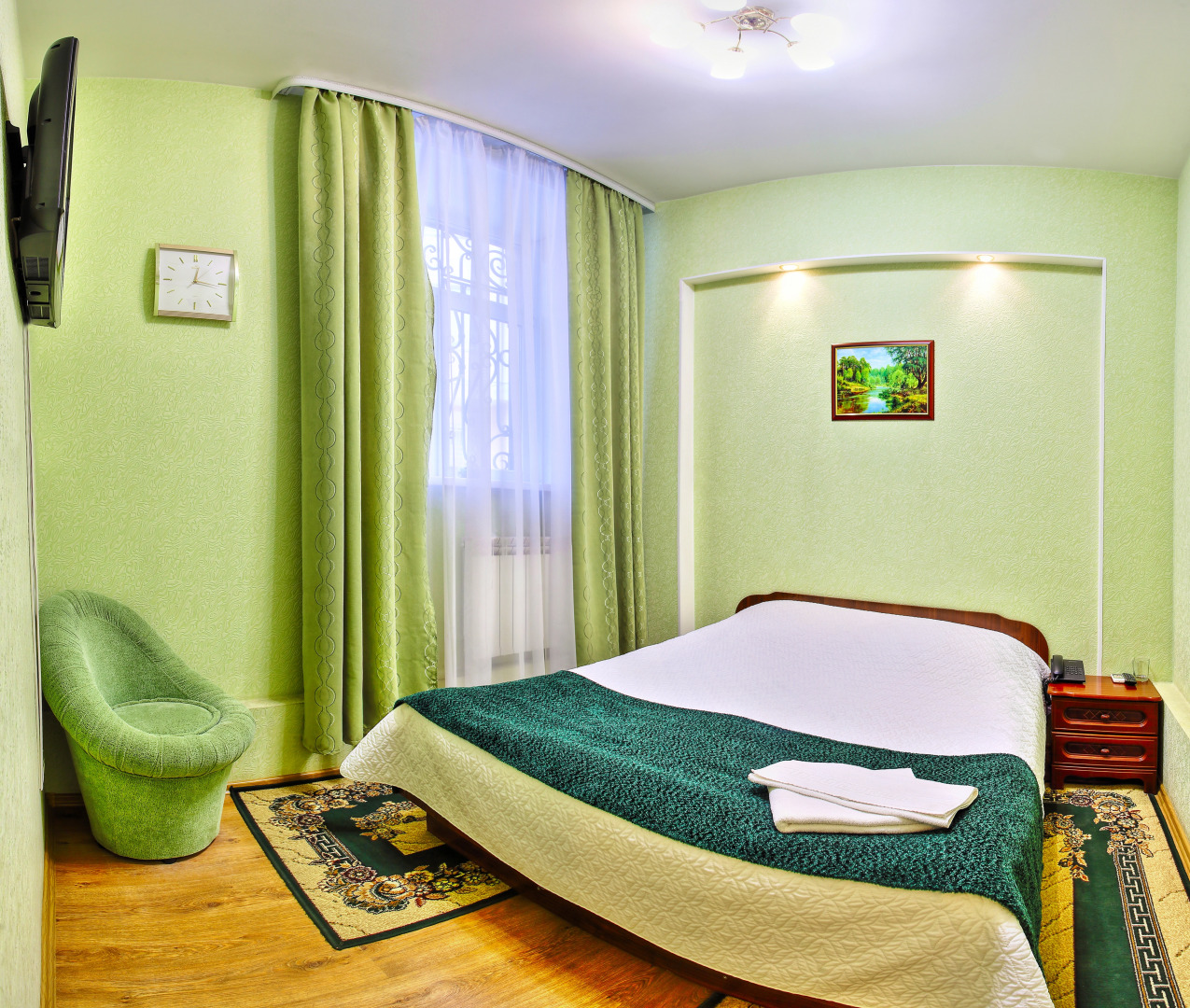 Гостиница Славия