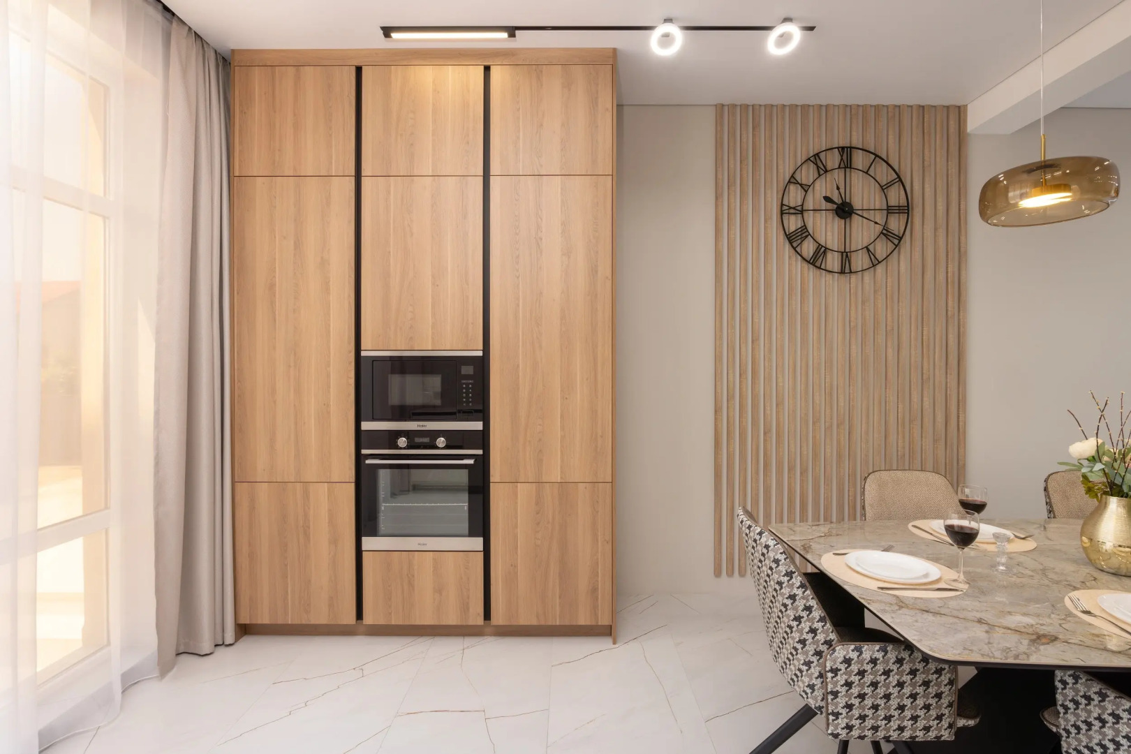 Вилла с подогреваемым бассейном и 6 спальнями