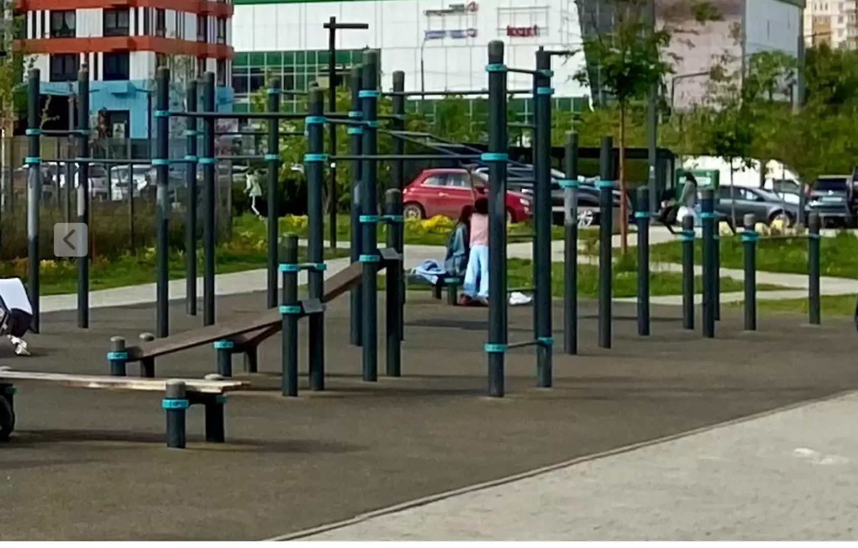 Апартаменты Акварели двухкомнатные рядом с ТЦ Июнь