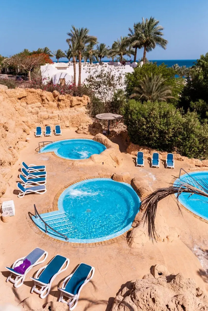 Курортный отель Domina Coral Bay