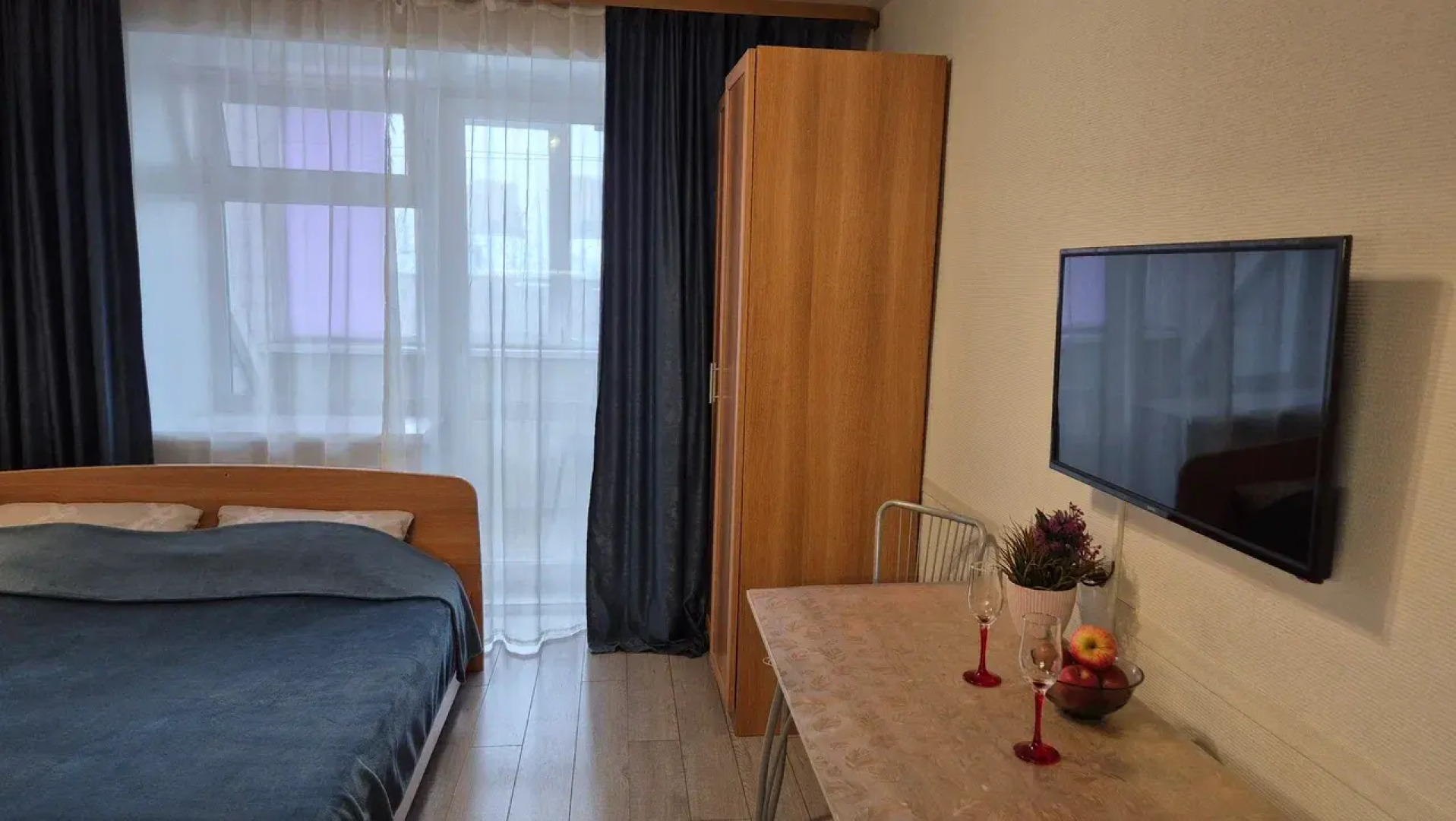 Квартира-студия с лоджией на Синельникова 1