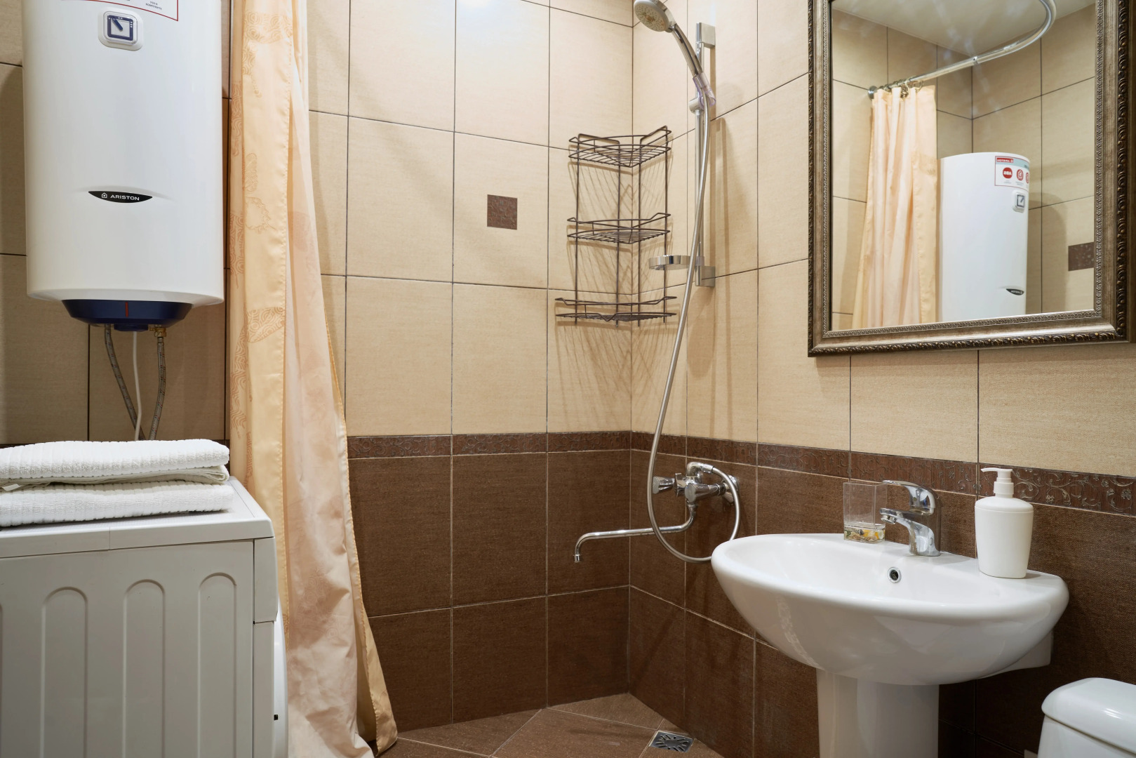 Апартаменты GOOD NIGHT на Елизаровых 43