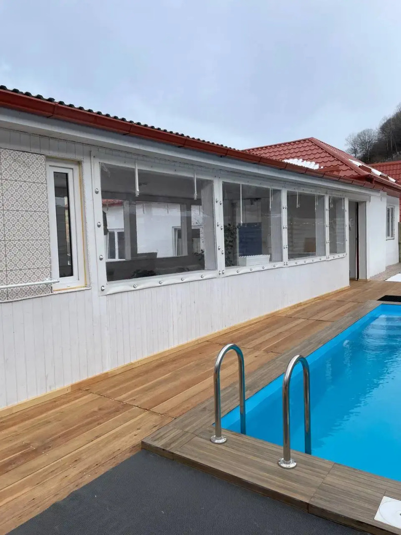 Частный дом с Бассейном у Леса