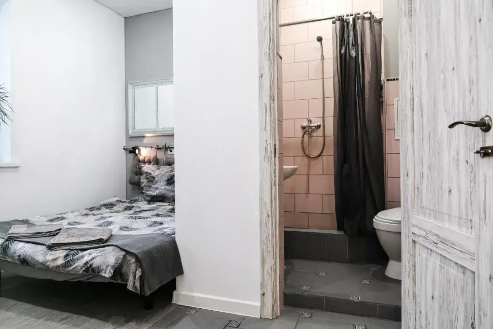 Гостевой дом с часами