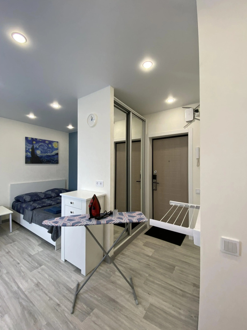 Квартира Белая Студия на Вихарева