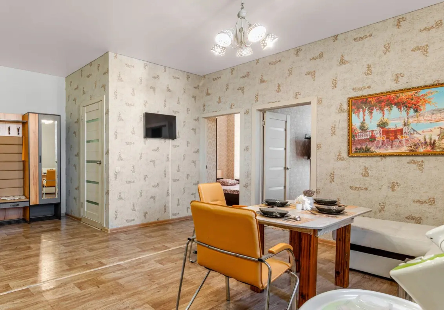 Квартира на Декабристов 17