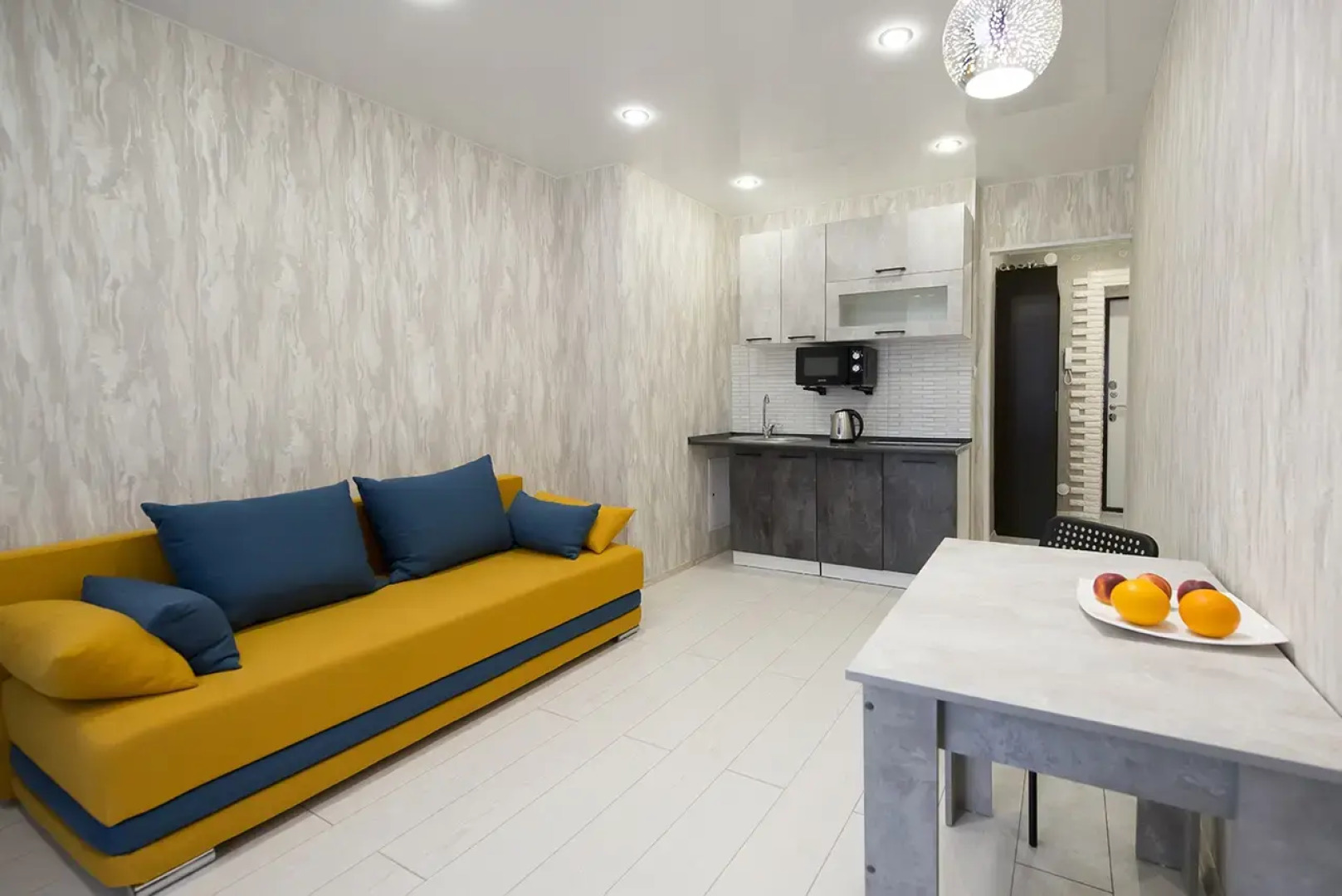 Апартаменты Евродвушка на Преминина у ледового дворца