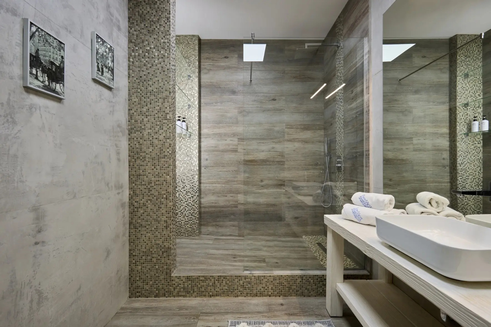 Апартаменты ЕвроУют Просторные трехкомнатные недалеко от центра