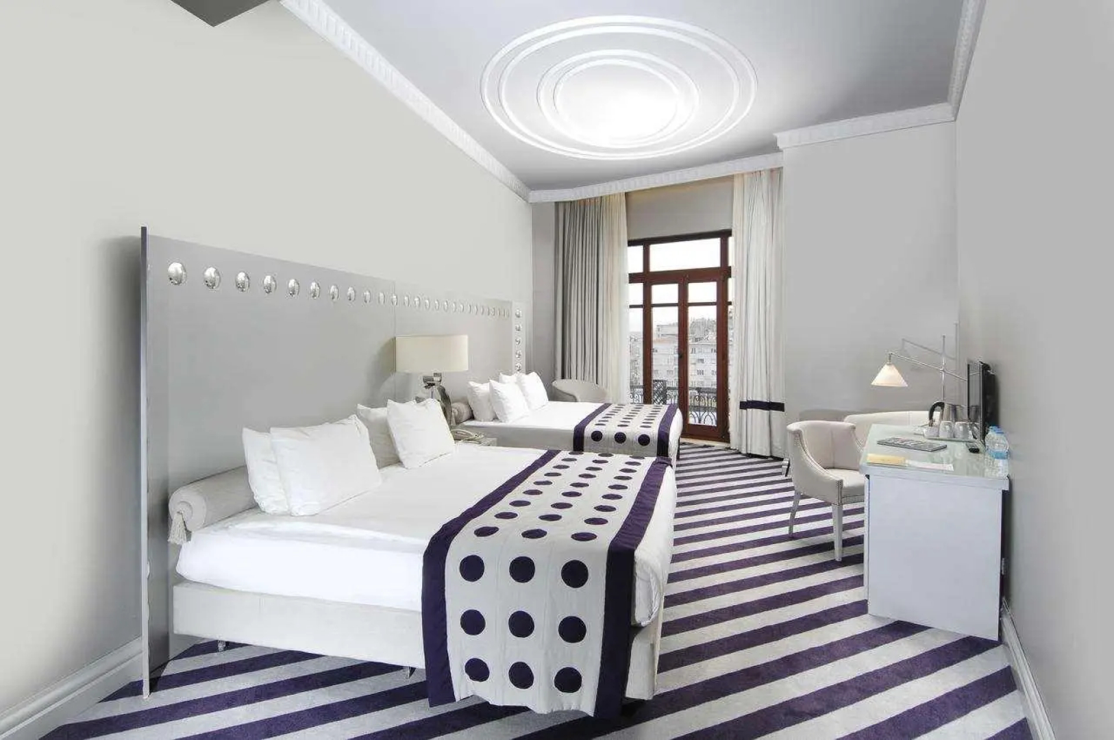 Taxim Hill Hotel
