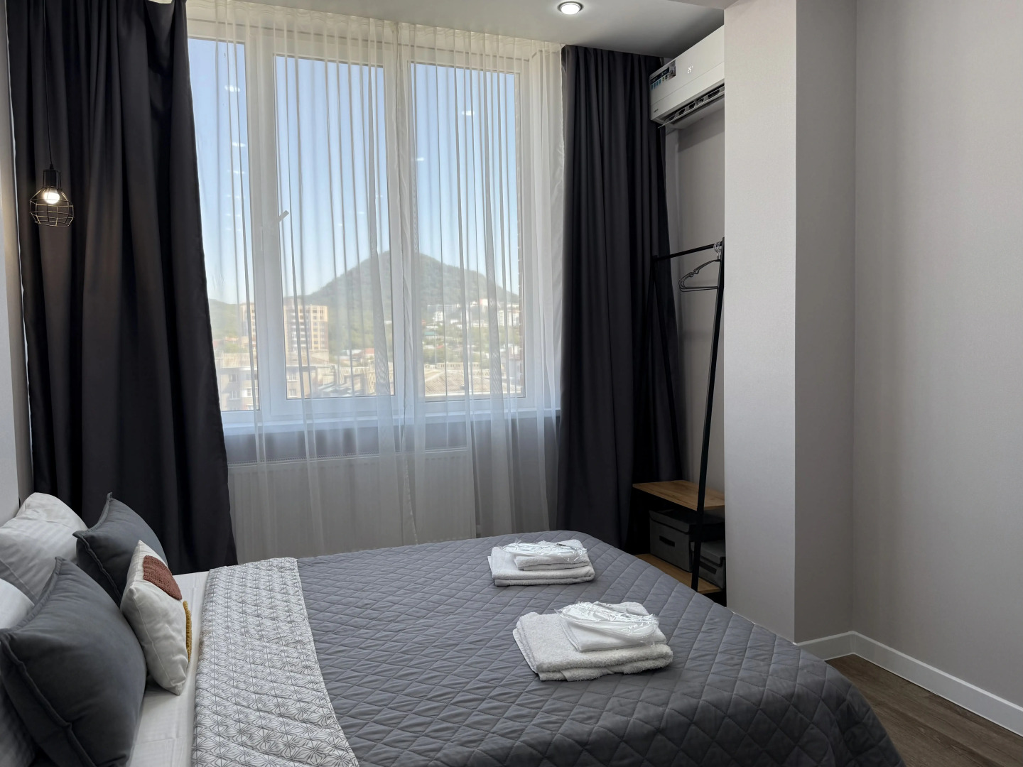 Квартира с видом на горы