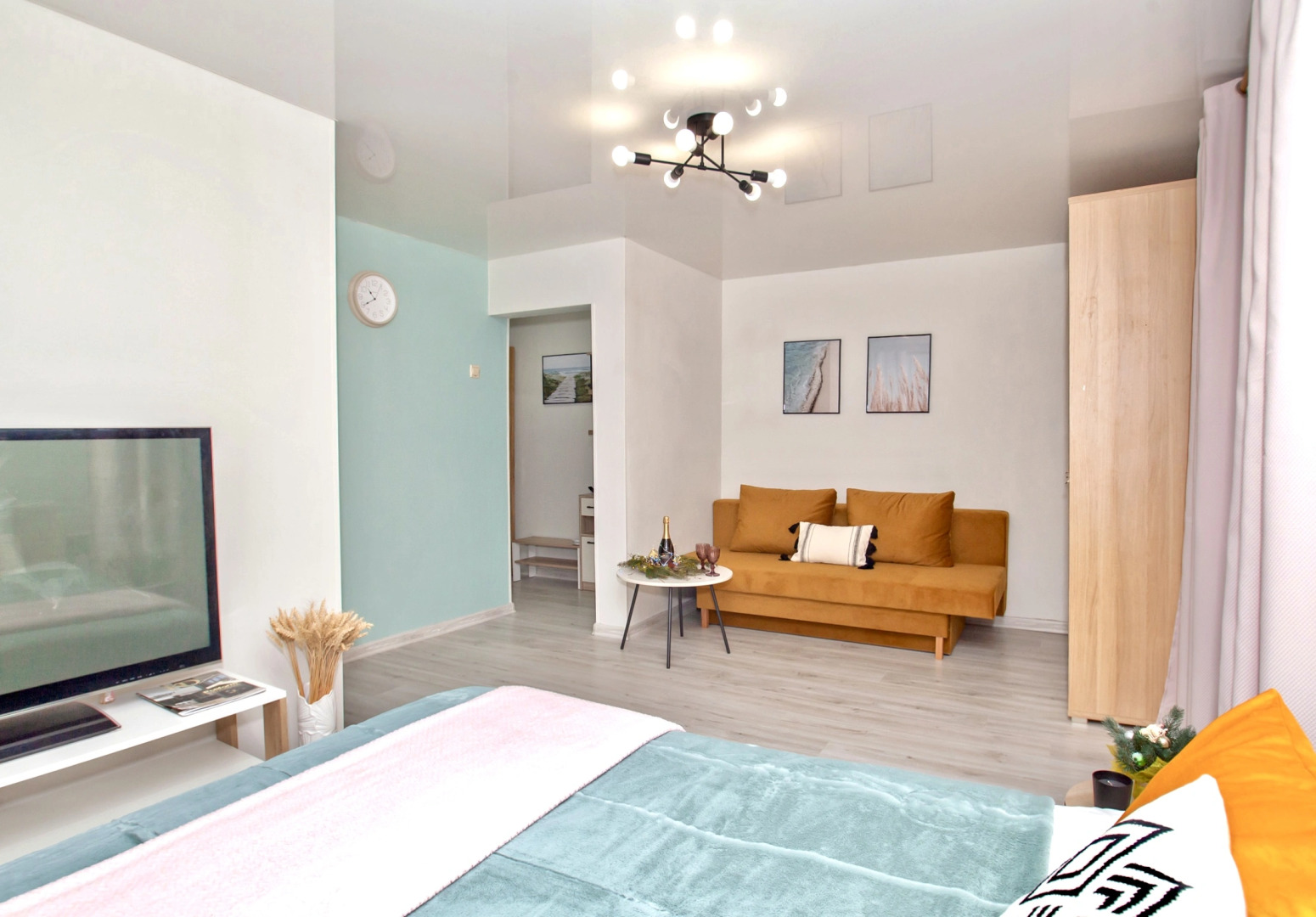 Апартаменты ApartMari В центре у озера