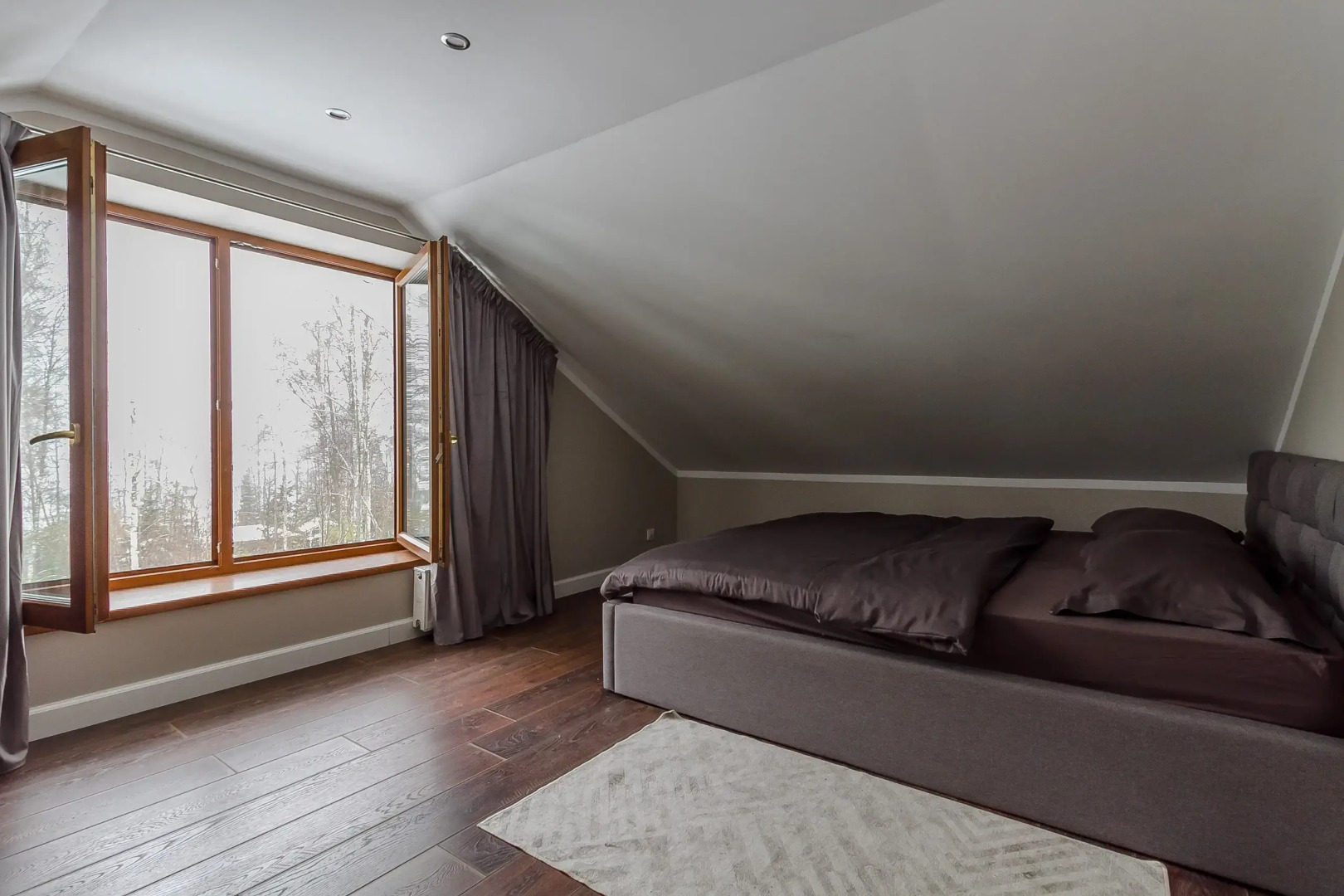 Вилла Коттедж 200 м2 на Участке 15 Соток