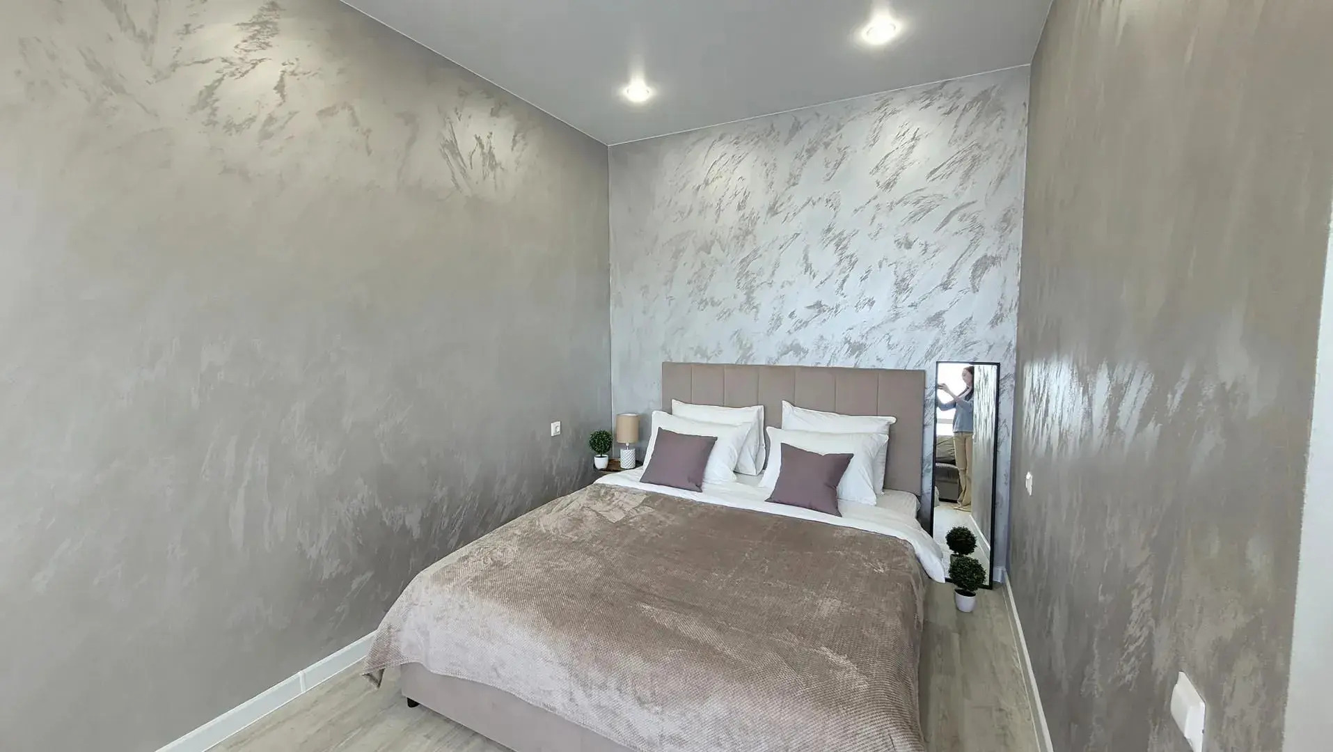 Апартаменты СИБИРЬ HOUSE  Vip напротив Кузбасс Арены