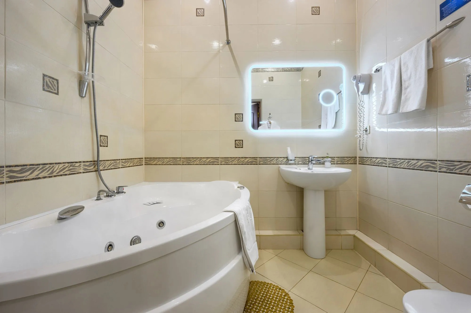 Отель Астория