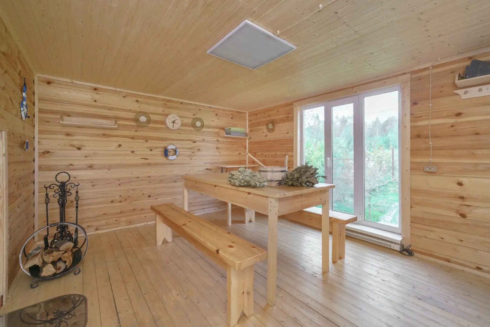 Частный дом Семейный афрейм с баней и бассейном у реки