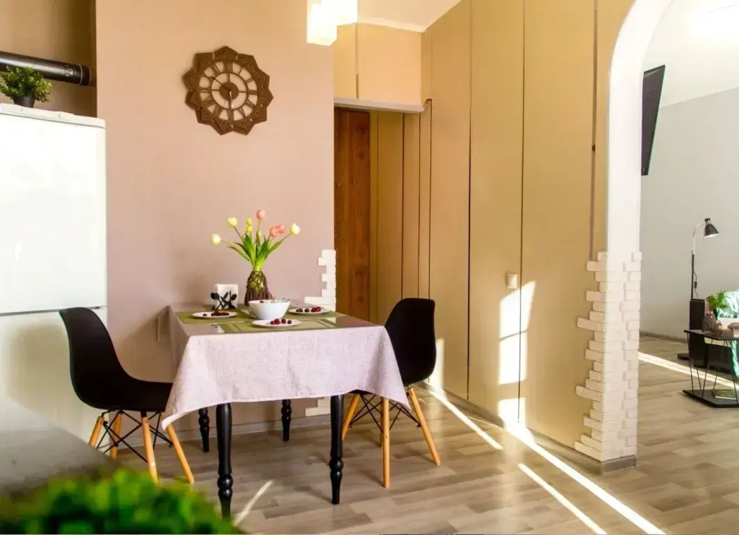 Квартира возле Самолёта