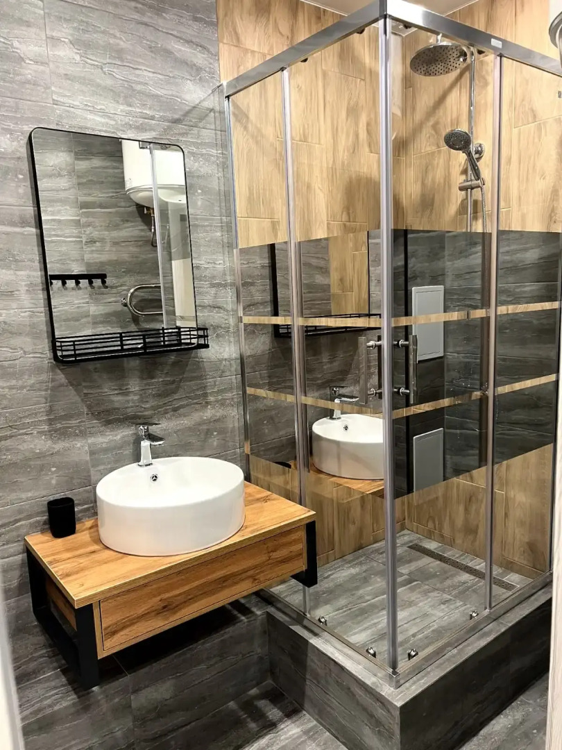 Квартира Happy House 70 лет Октября 3