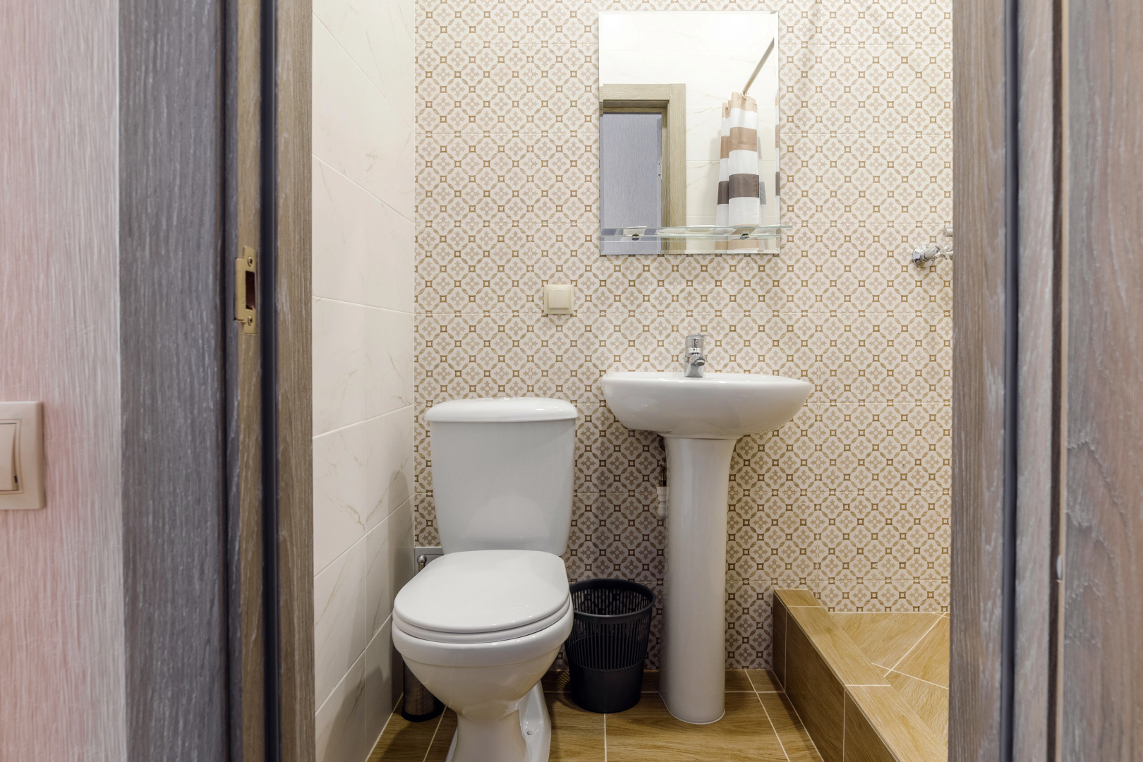 Отель Платон