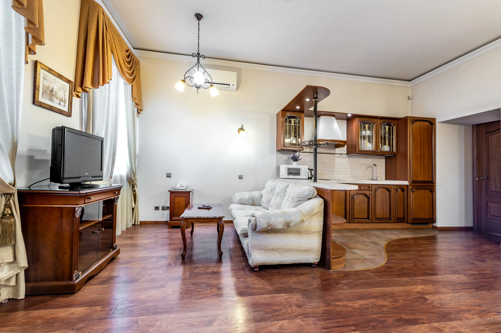 Апартаменты Времена года