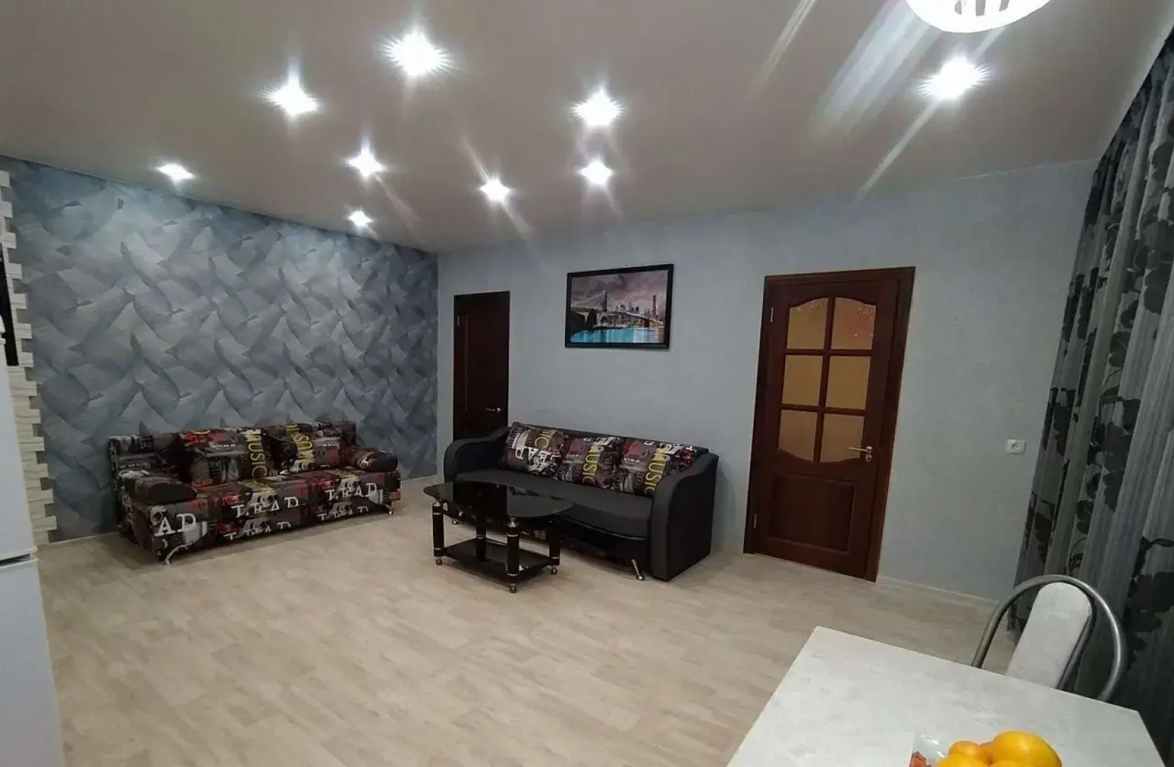 Апартаменты на Базстроевской, 22