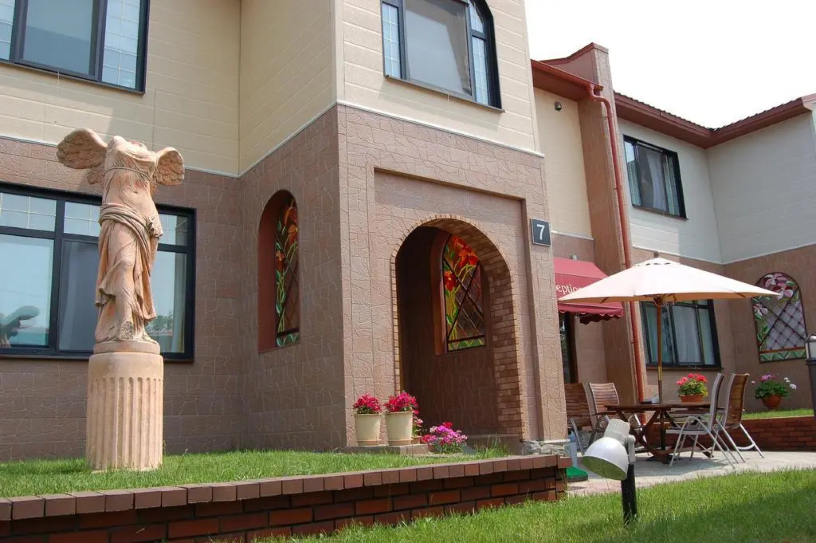 Отель Митос