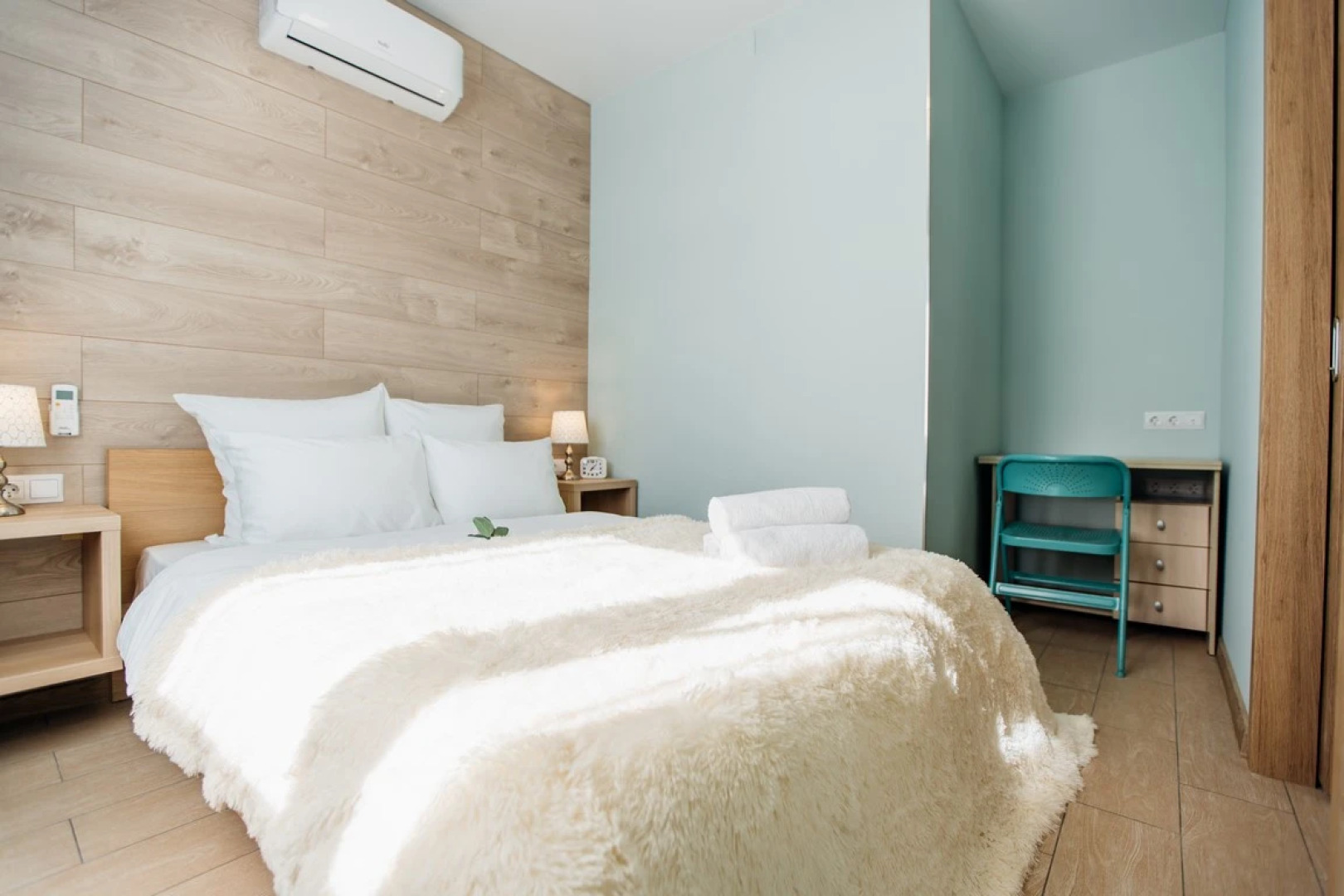 Апартаменты Однокомнатные с Отдельной спальней на Переулке Хрустальном 27 на 9 этаже