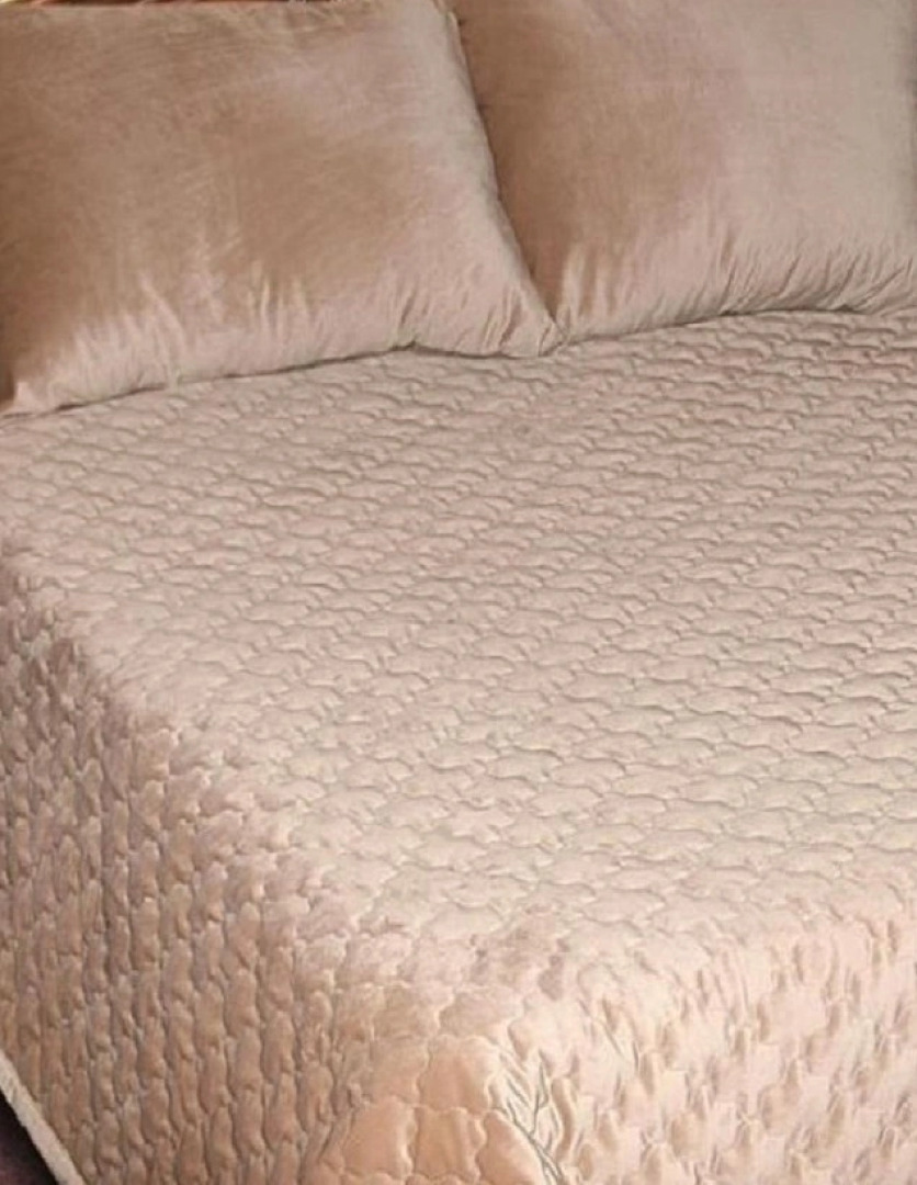 Квартира возле Плазы Сельская 34