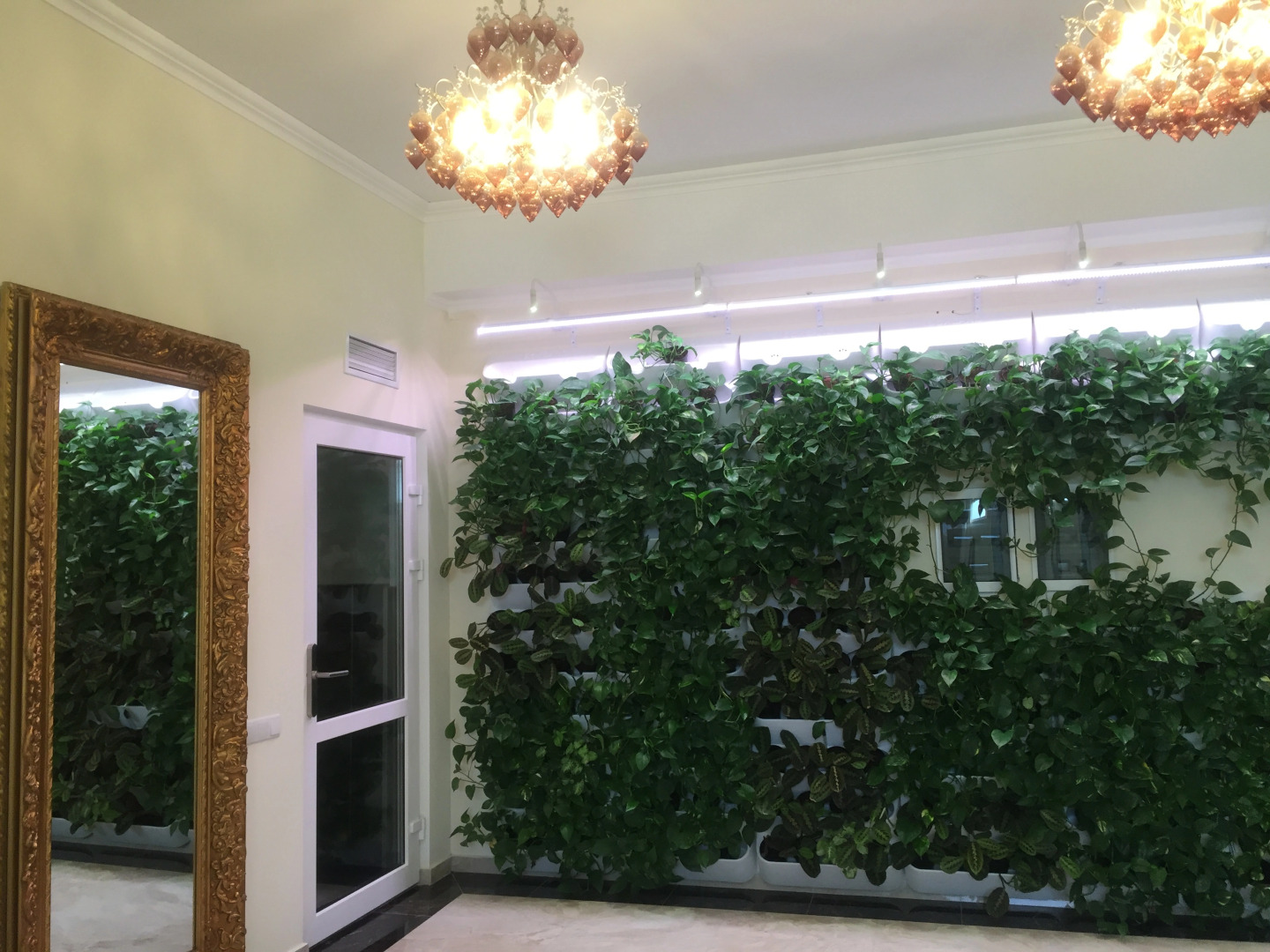 Отель Хрустальный Resort & Spa