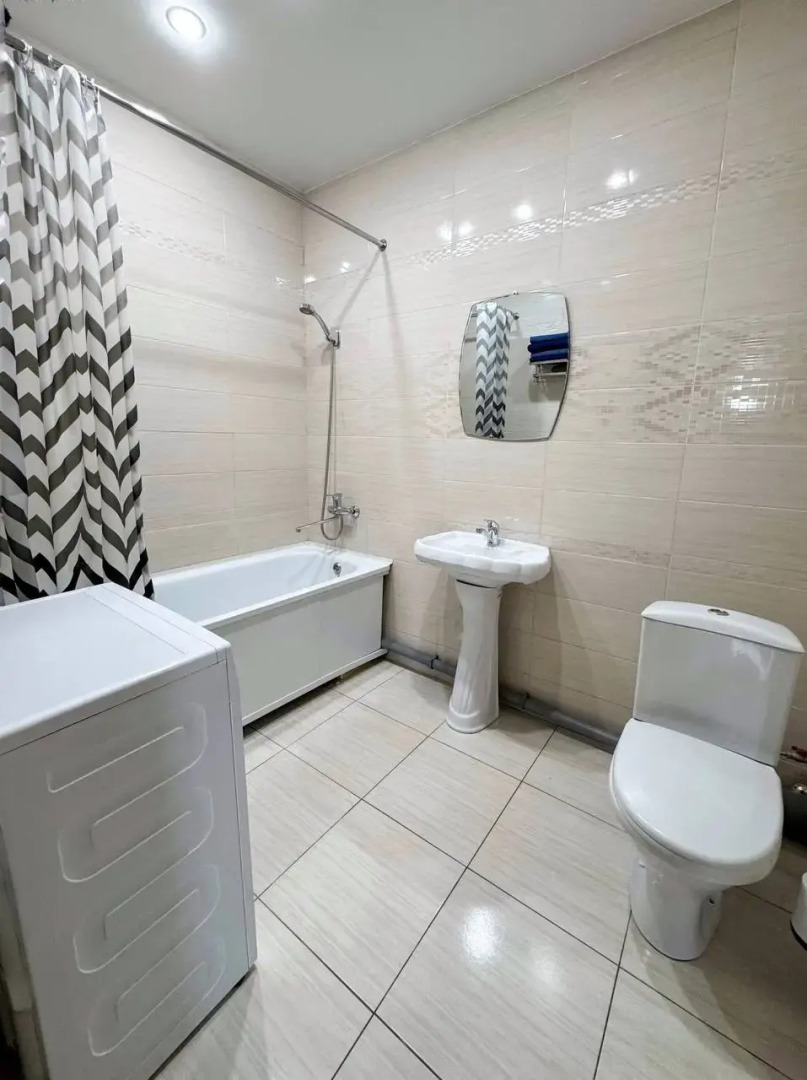 Апартаменты Полноценная двухкомнатная квартира до 7 человек в Центре