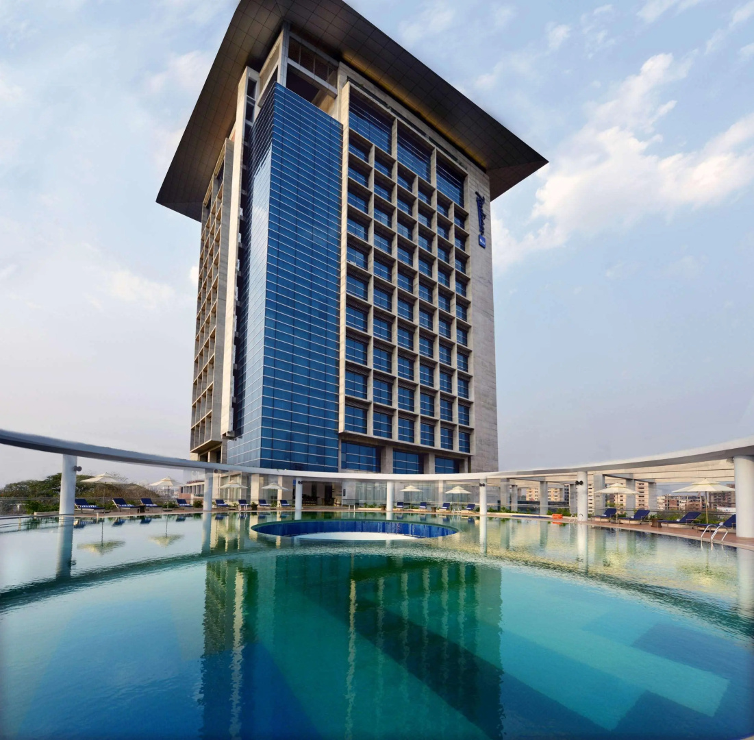 Отель Radisson Blu Chattogram Bay View