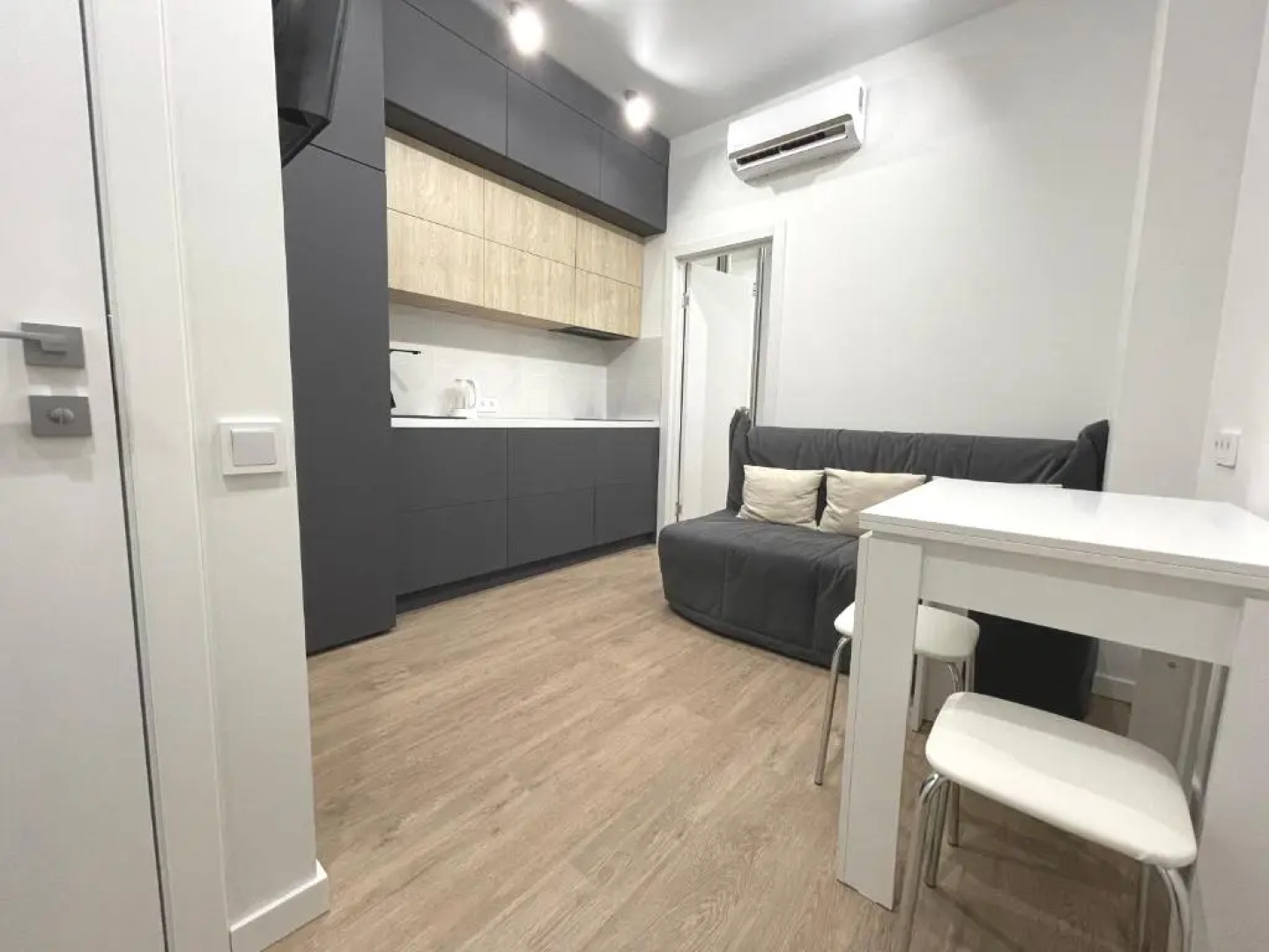 Апартаменты 1 Leont