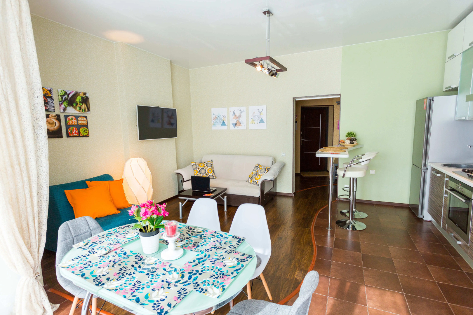 Апартаменты двухкомнатные в элитном жилом комплексе «Никитинская усадьба»