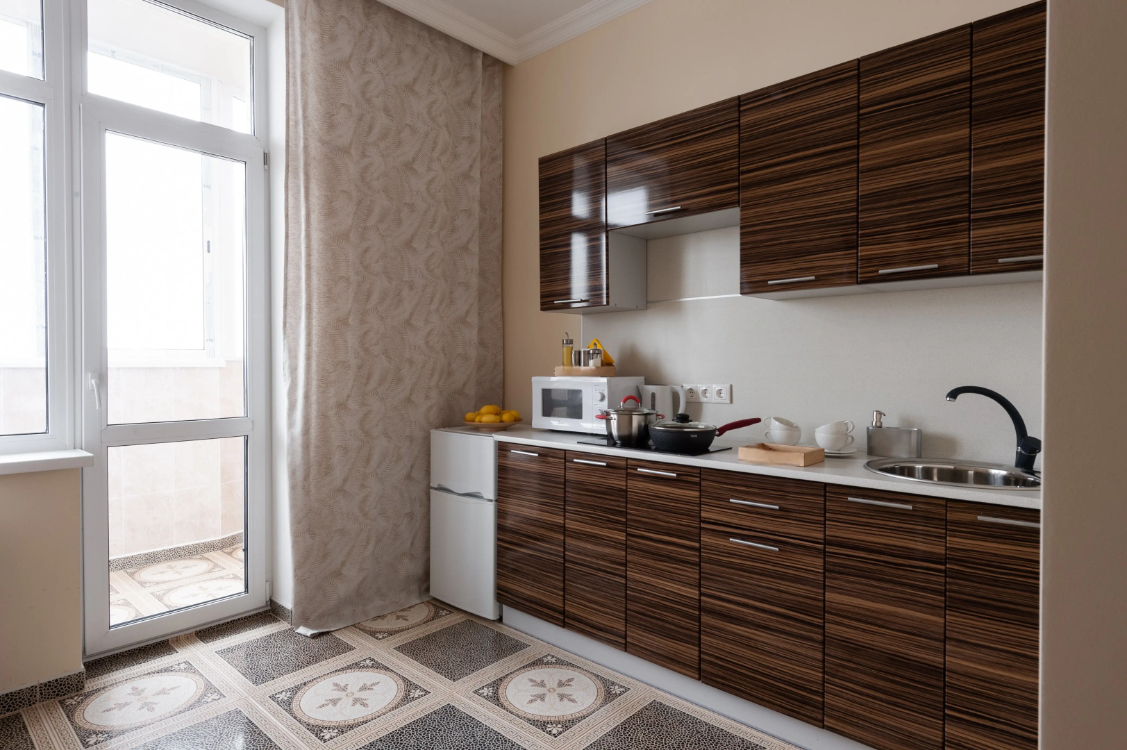 Апартаменты Романова 25