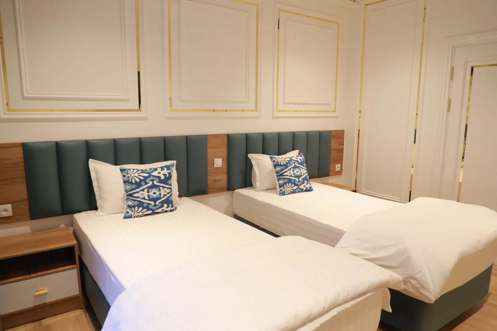 Отель Asal Boutique