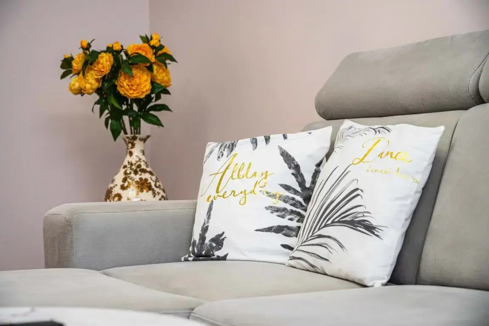 Апартаменты Crown39 - Strela - 2к №106: 71 м2, 2 этаж из 13