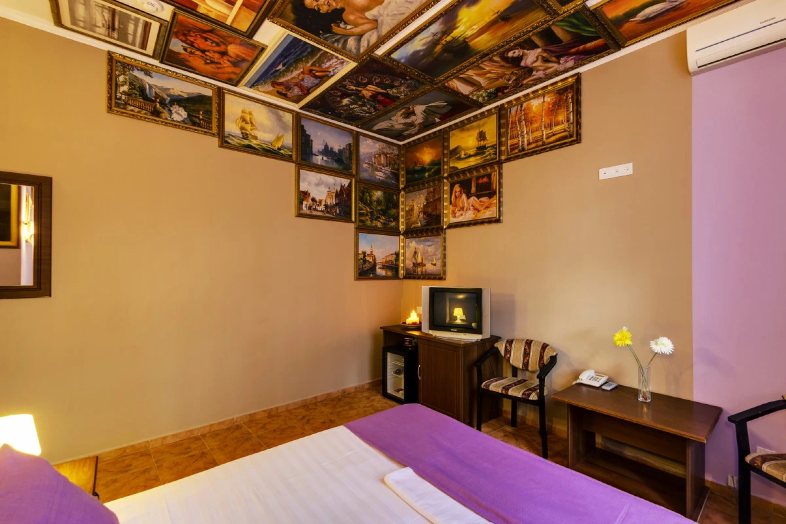 Отель Мартон Пашковский