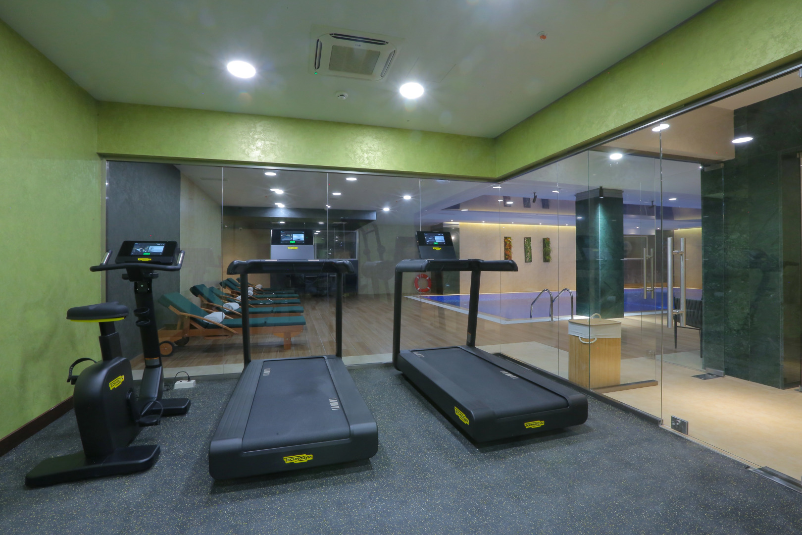 Отель Marjan Plaza