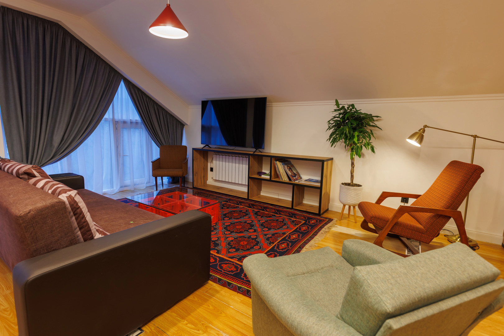 Апартаменты Eteris Downtown