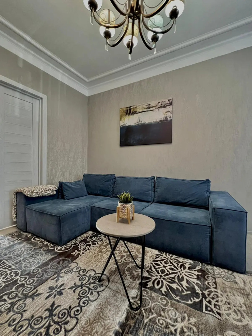 Апартаменты в центре 4х комнатные на Кирова 1