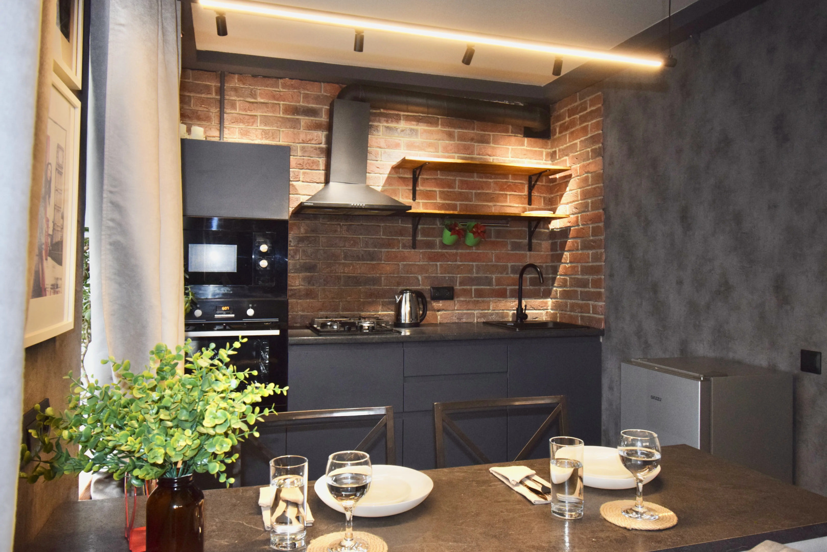 Апартаменты Дизайнерская двухкомнатная квартира в Кронштадте