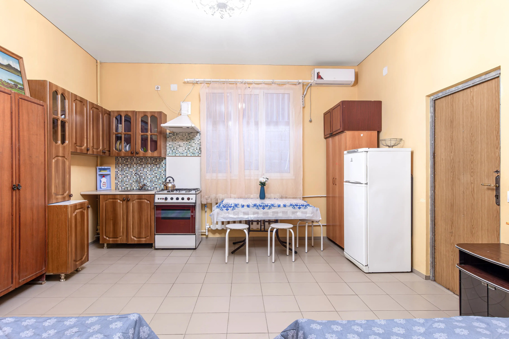 Частный дом с огороженной территорией от посторонних глаз