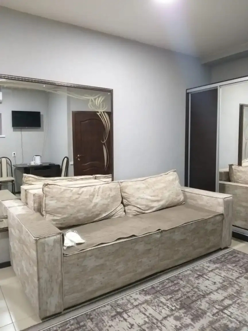 Отель Елена